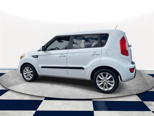 2013 Kia Soul Base