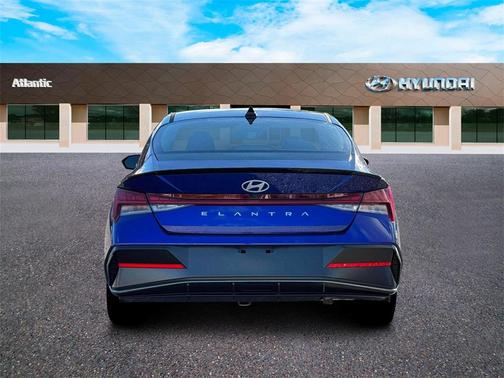 2026 Hyundai ELANTRA SEL