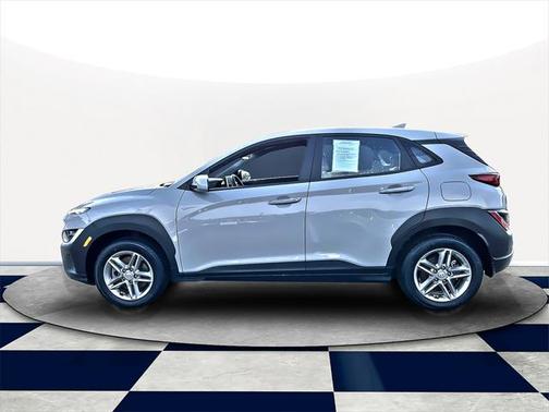2022 Hyundai KONA SE