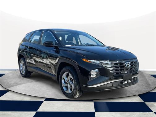 2023 Hyundai TUCSON SE