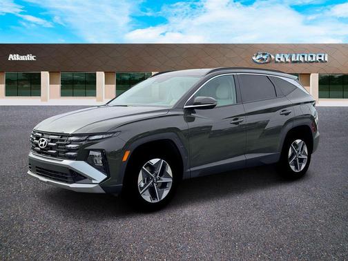 Green 2026 Hyundai TUCSON SEL Premium