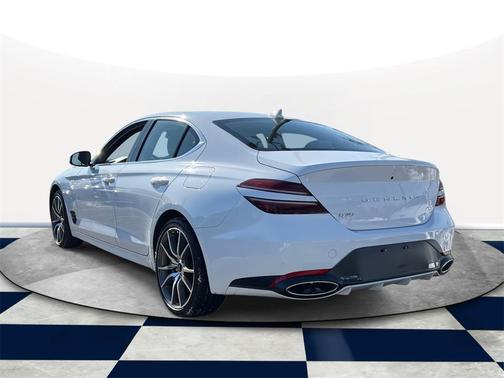 2024 Genesis G70 2.5T