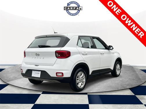 2023 Hyundai VENUE SE