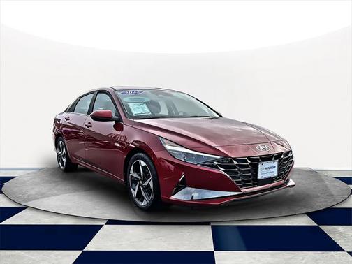 2022 Hyundai ELANTRA Limited