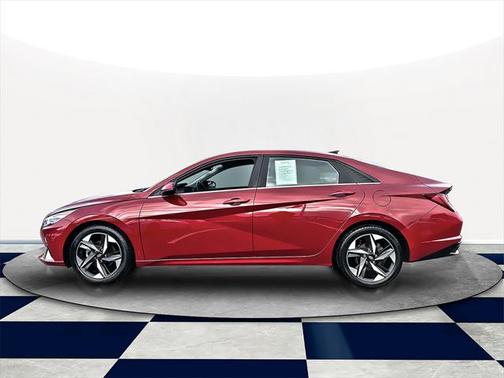 2022 Hyundai ELANTRA Limited