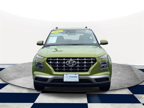 2022 Hyundai VENUE SEL