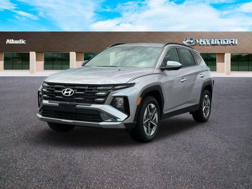 Shimmering Silver 2026 Hyundai TUCSON SEL SUV