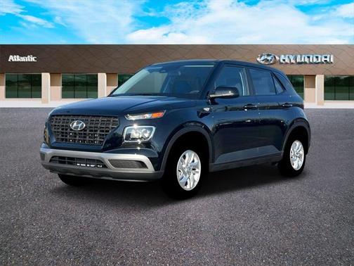 2025 Hyundai VENUE SE