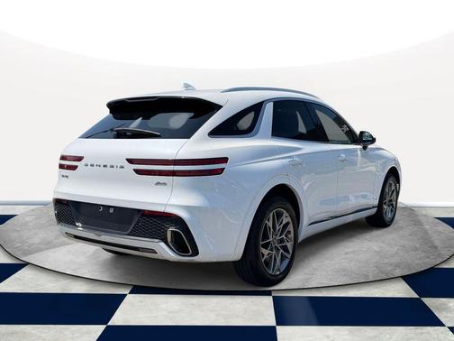 White 2025 Genesis GV70 2.5T