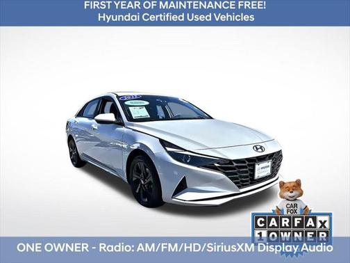 2022 Hyundai ELANTRA SEL