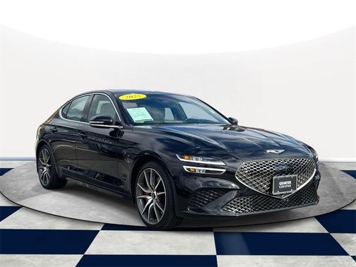 2025 Genesis G70 2.5T