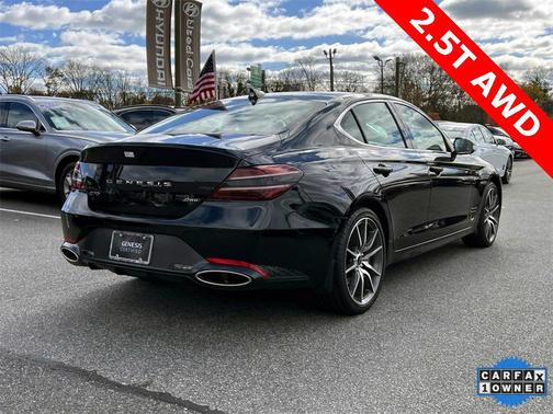 2025 Genesis G70 2.5T