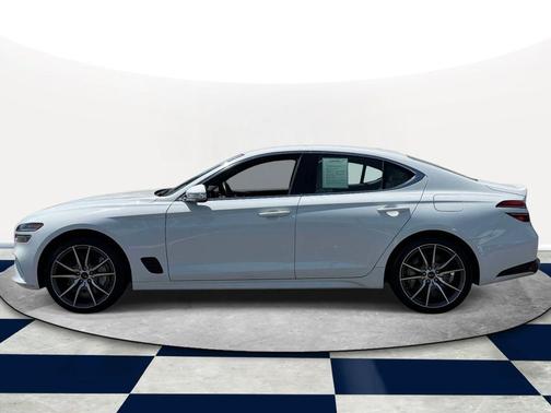White 2025 Genesis G70 2.5T