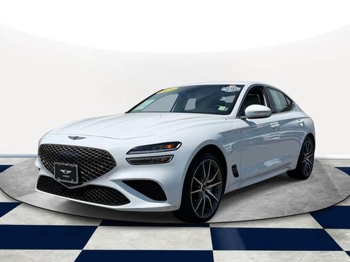 White 2025 Genesis G70 2.5T