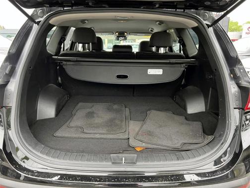 2022 Hyundai SANTA FE SE