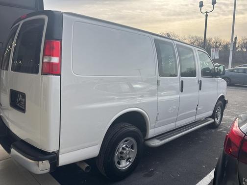 2024 Chevrolet Express 2500 Work Van