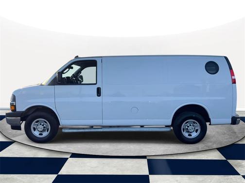 2024 Chevrolet Express 2500 Work Van