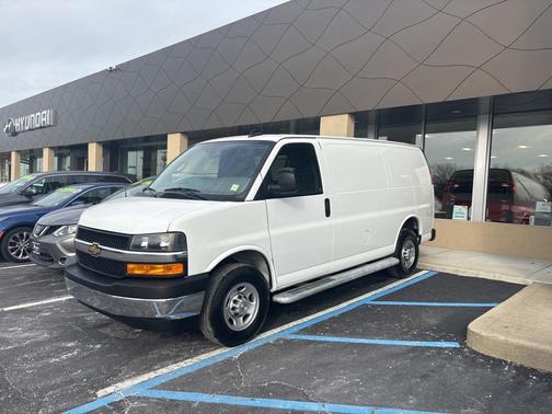 2024 Chevrolet Express 2500 Work Van