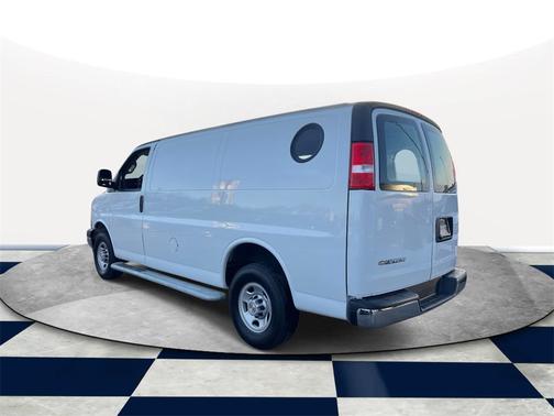 2024 Chevrolet Express 2500 Work Van