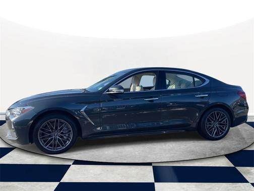 2019 Genesis G70 3.3T Design