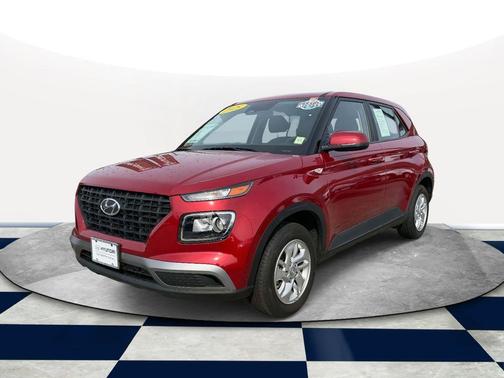 2025 Hyundai VENUE SE