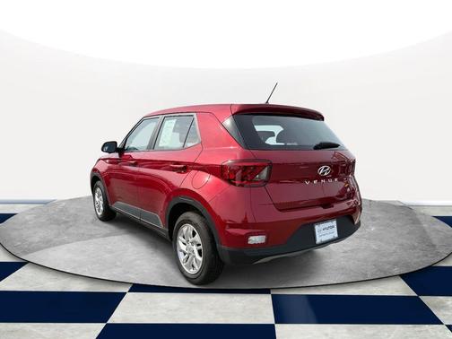 2025 Hyundai VENUE SE