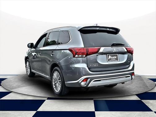 2022 Mitsubishi Outlander PHEV GT