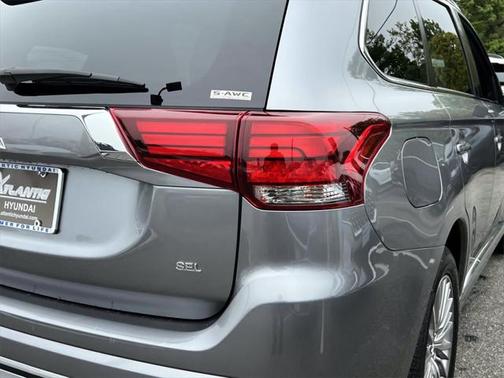2022 Mitsubishi Outlander PHEV GT