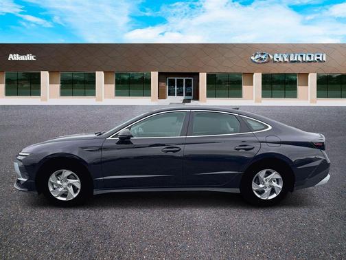 Carbon Blue 2026 Hyundai SONATA SE
