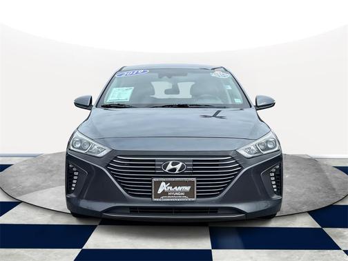 2019 Hyundai IONIQ Plug-In Hybrid Base