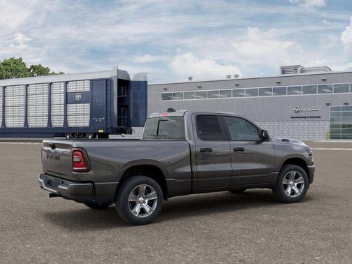 Granite Crystal Clearcoat Metallic 2026 RAM 1500 Express