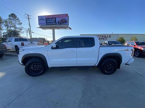 2022 Nissan Frontier PRO-4X