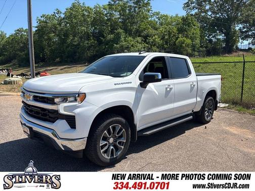 Summit White 2023 Chevrolet Silverado 1500 LT