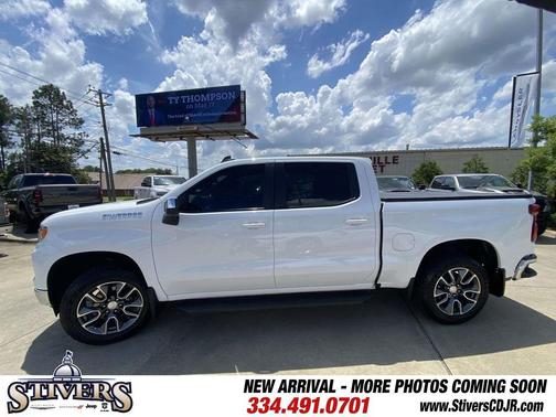 Summit White 2023 Chevrolet Silverado 1500 LT