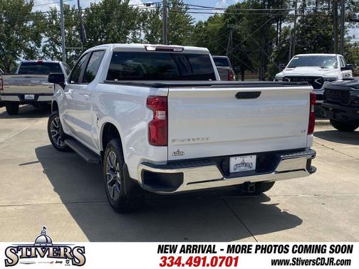 Summit White 2023 Chevrolet Silverado 1500 LT