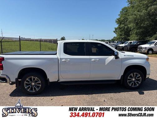 Summit White 2023 Chevrolet Silverado 1500 LT