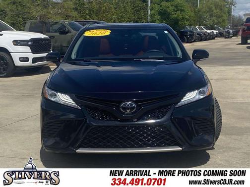 Midnight Black Metallic 2020 Toyota Camry XSE V6