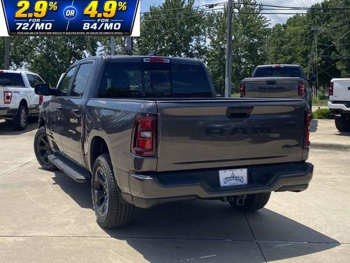 Granite Crystal Clearcoat Metallic 2026 RAM 1500 Express
