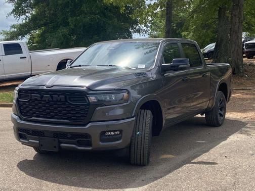Granite Crystal Clearcoat Metallic 2026 RAM 1500 Big Horn/Lone Star