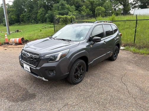 Magnetite Gray Metallic 2022 Subaru Forester Wilderness
