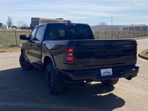 Diamond Black 2026 RAM 1500 Big Horn/Lone Star