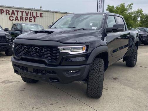 Diamond Black 2026 RAM 1500 RHO