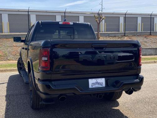 Diamond Black 2026 RAM 1500 Big Horn/Lone Star