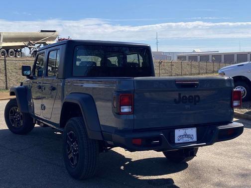 2026 Jeep Gladiator Sport