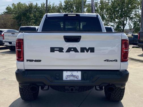 Bright White Clearcoat 2026 RAM 1500 RHO