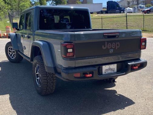 Anvil Clearcoat 2026 Jeep Gladiator Shadow Ops