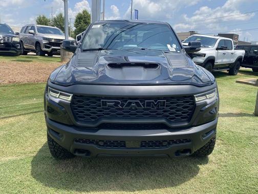 Diamond Black 2026 RAM 1500 RHO