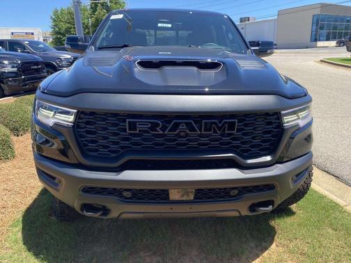 Diamond Black 2026 RAM 1500 RHO