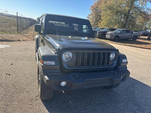 2024 Jeep Wrangler Sport