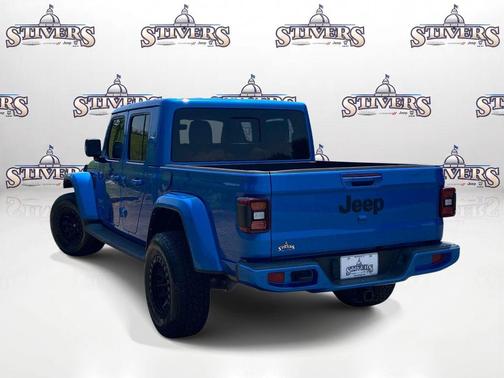 Hydro Blue Pearlcoat 2022 Jeep Gladiator Overland